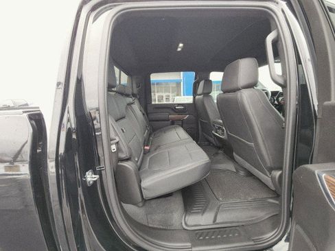 Used 2023 Chevrolet Silverado 2500 High Country w/ Z71 Off-Road Package image 17