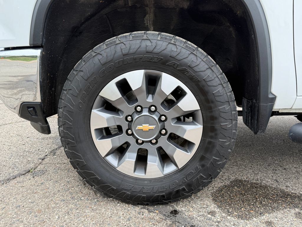 Certified 2024 Chevrolet Silverado 3500 LT w/ All Star Edition AWD/4WD image 13