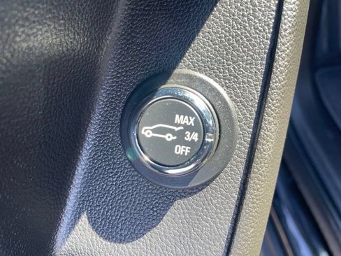 Certified 2023 Chevrolet Traverse LT AWD/4WD image 29