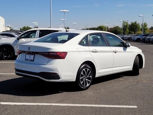Used 2025 Volkswagen Jetta S FWD image 6