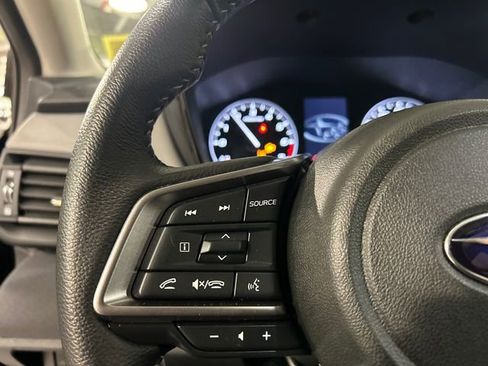 Used 2023 Subaru Outback Premium image 13