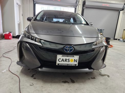 Used 2021 Toyota Prius Prime Limited image 26