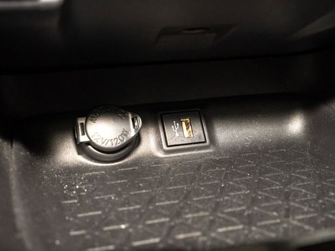 Used 2024 Toyota RAV4 XLE image 16