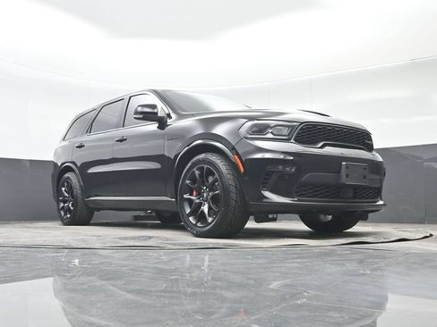 Used 2022 Dodge Durango R/T w/ Tow 'N Go Package AWD/4WD image 33