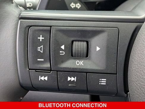 Certified 2025 Nissan Pathfinder SV AWD/4WD image 20