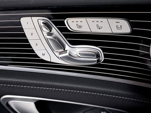 Used 2020 Mercedes-Benz E 63 AMG S image 54