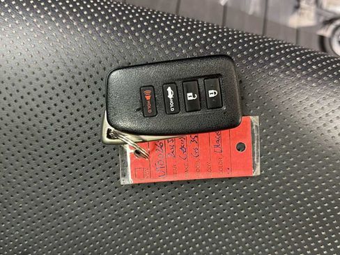 Used 2015 Lexus GS 350 w/ F Sport Package image 32