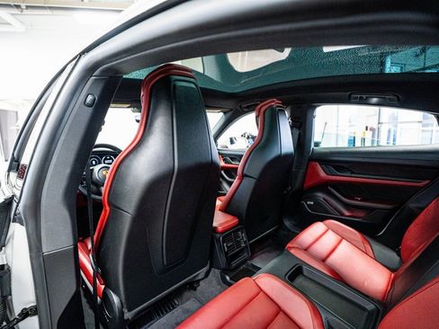 Used 2021 Porsche Taycan 4S image 47