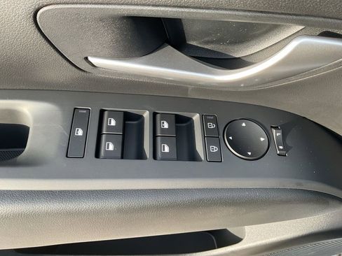 New 2026 Hyundai Santa Cruz SE AWD/4WD image 12