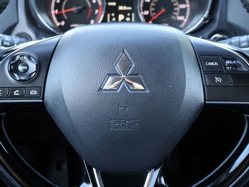 Used 2025 Mitsubishi Outlander Sport ES AWD/4WD image 32