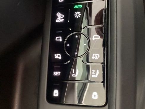 Certified 2025 Audi Q5 Premium Plus w/ Premium Plus image 17