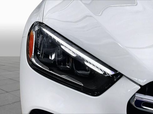Certified 2025 Mercedes-Benz GLE 450e 4MATIC image 28