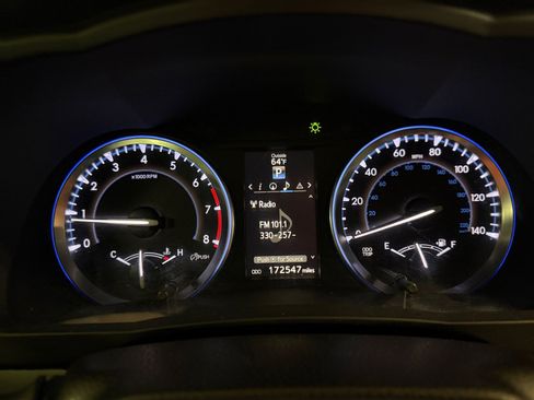 Used 2015 Toyota Highlander XLE AWD/4WD image 18