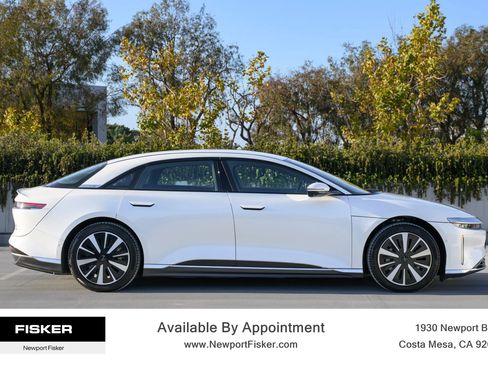 Used 2025 Lucid Air Touring AWD/4WD image 8