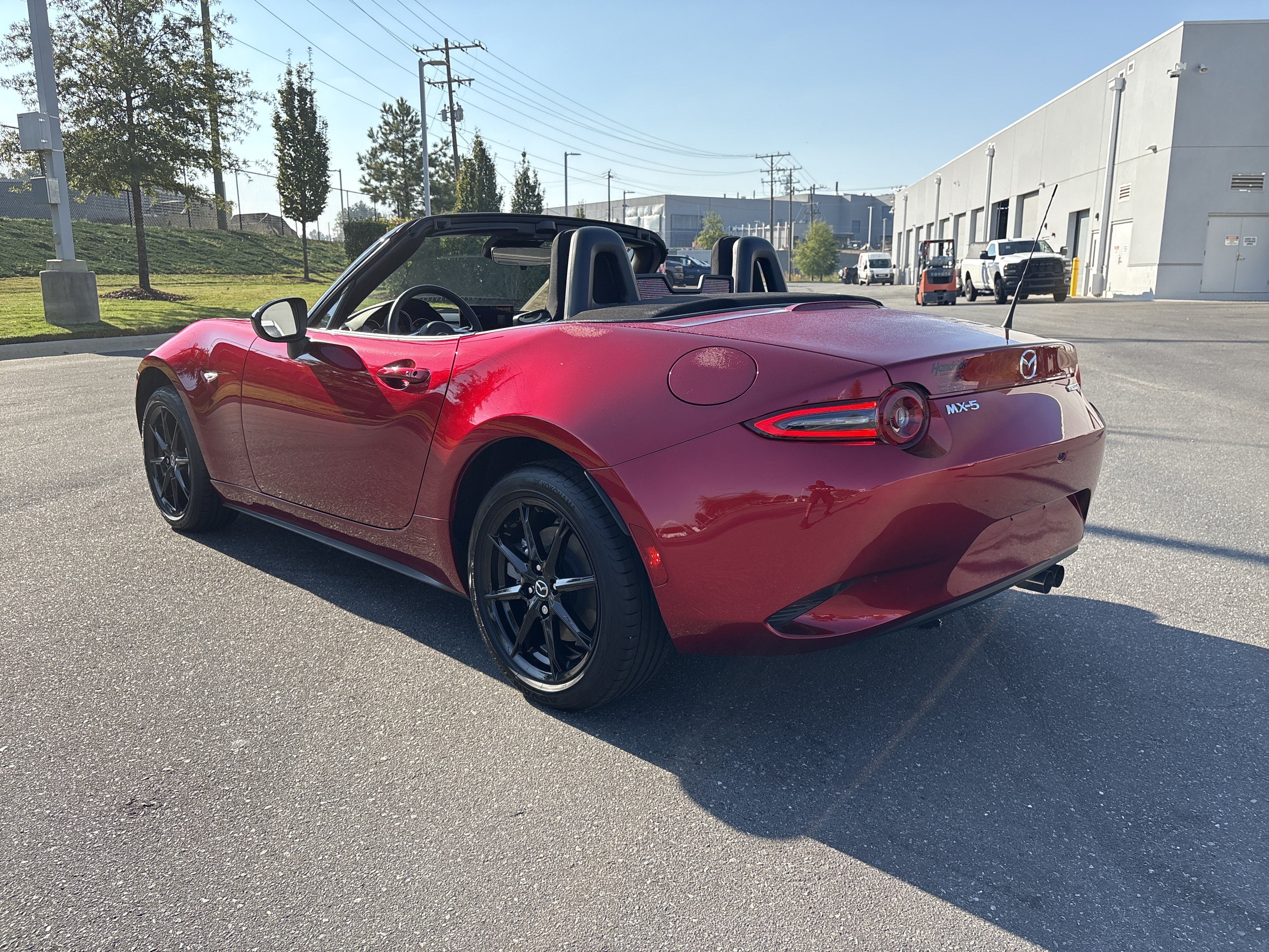 Used 2026 MAZDA MX-5 Miata Sport w/ Interior Package RWD image 7