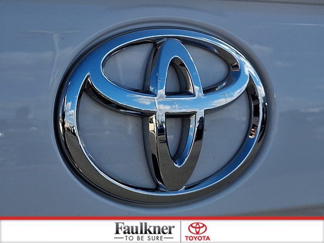 Certified 2025 Toyota RAV4 XLE AWD/4WD image 29
