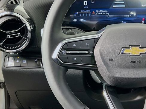 New 2026 Chevrolet Equinox LT w/ Safety and Technology Package image 10