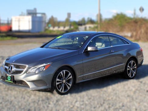 Used 2016 Mercedes-Benz E 400 4MATIC Coupe image 3