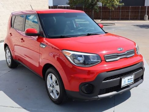 Used 2019 Kia Soul w/ Convenience Package FWD image 4