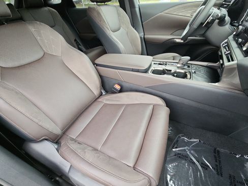 Used 2025 Lexus RX 350 AWD w/ Convenience Package image 16