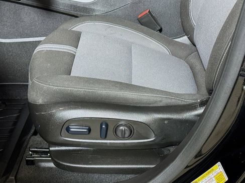 Used 2024 Chevrolet Blazer LT w/ Convenience Package FWD image 16