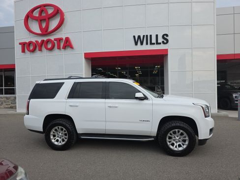 Used 2015 GMC Yukon SLT AWD/4WD image 1