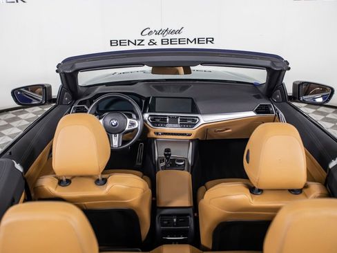 Used 2023 BMW M440i Convertible w/ Premium Package image 11