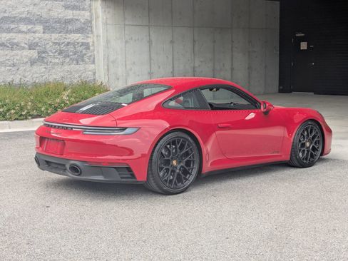 Certified 2024 Porsche 911 Carrera GTS image 9