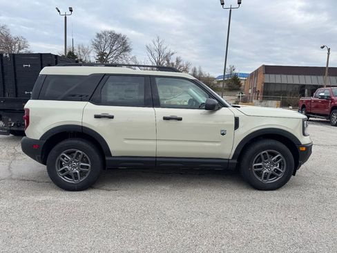 New 2025 Ford Bronco Sport Big Bend w/ Convenience Package image 2