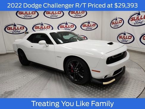 Used 2022 Dodge Challenger R/T w/ Performance Handling Group image 1