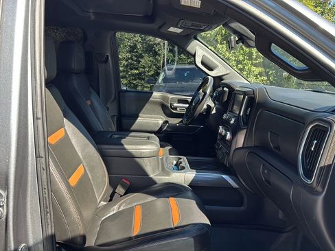 Used 2020 GMC Sierra 1500 AT4 w/ AT4 Premium Package image 12