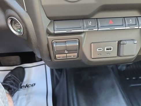 New 2025 GMC Sierra 3500 Pro w/ Convenience Package image 17