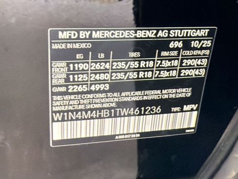 Used 2026 Mercedes-Benz GLB 250 4MATIC image 20