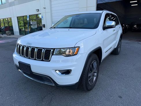 Used 2018 Jeep Grand Cherokee Limited image 4