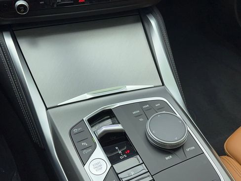 Used 2025 BMW 230i xDrive Coupe image 32