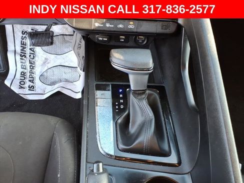 Used 2021 Hyundai Elantra SEL image 18