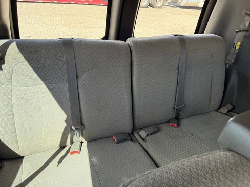 Used 2020 Chevrolet Express 3500 LS RWD image 24