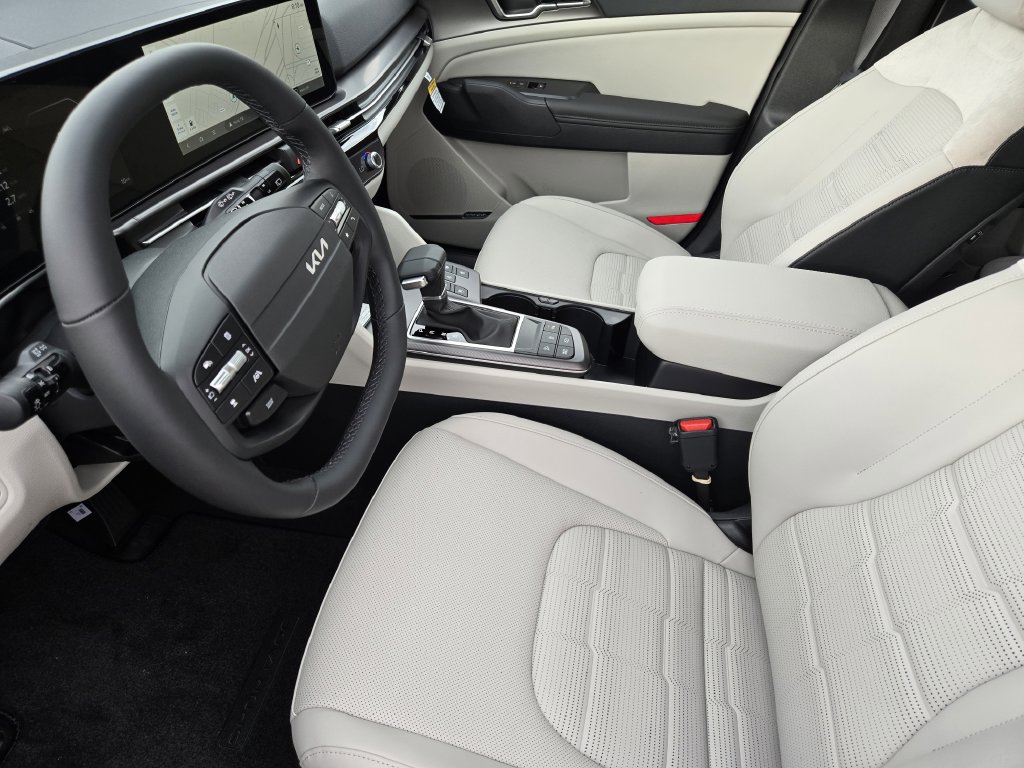 New 2026 Kia Sportage SX FWD image 9
