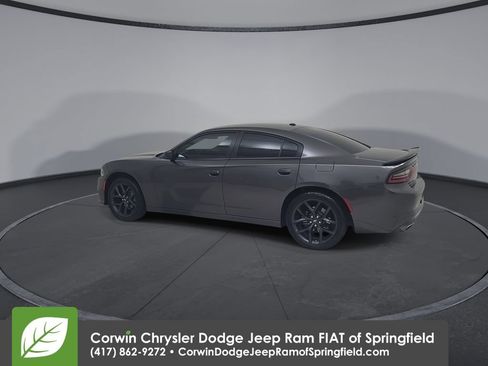 Used 2022 Dodge Charger SXT w/ Blacktop Package RWD image 10