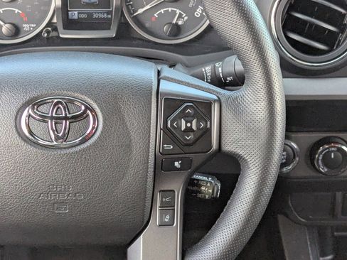 Used 2023 Toyota Tacoma TRD Off-Road image 21