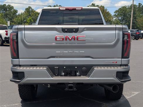 New 2026 GMC Sierra 2500 AT4 w/ AT4 Premium Plus Package AWD/4WD image 4
