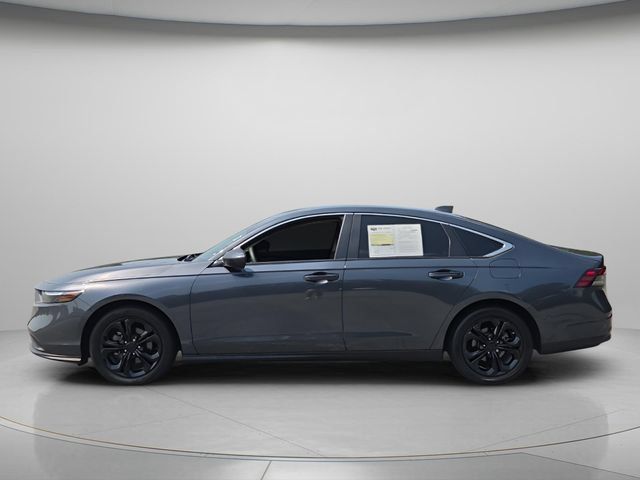 Used 2023 Honda Accord LX image 3