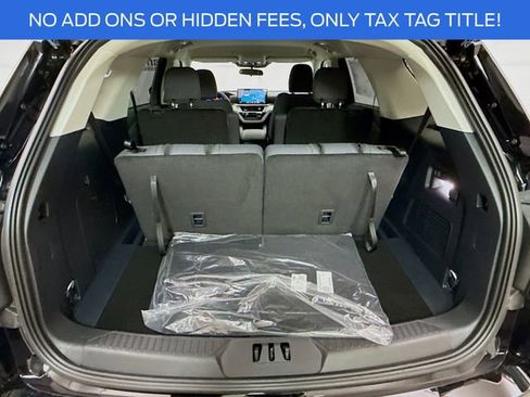 New 2026 Ford Explorer Active image 25