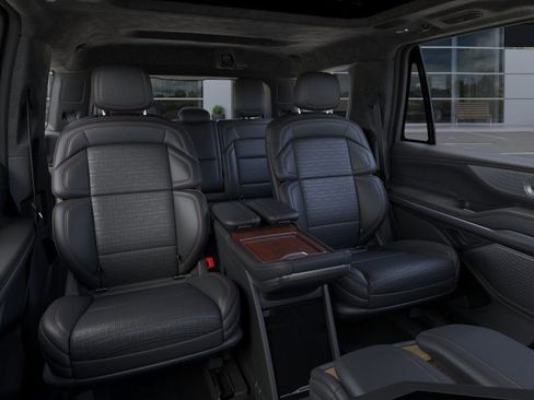 New 2025 Lincoln Navigator Black Label image 11