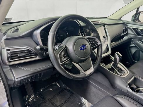 Used 2022 Subaru Outback Limited AWD/4WD image 9
