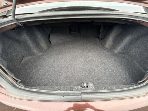 Used 2013 Chrysler 200 LX image 18