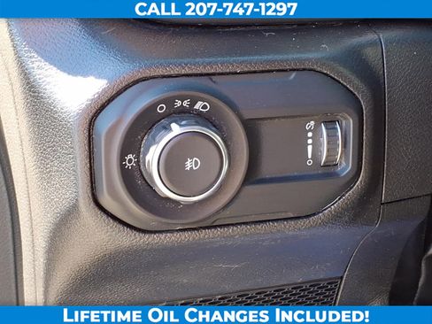 Used 2023 Jeep Wrangler Sport AWD/4WD image 15