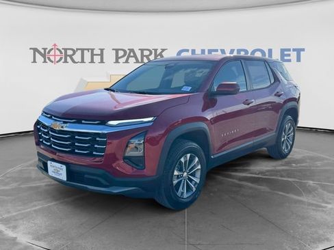 Certified 2026 Chevrolet Equinox LT FWD image 7