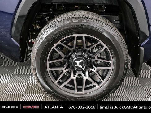 Used 2024 Toyota Tundra Platinum image 34