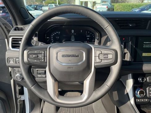 Used 2023 GMC Yukon Denali w/ Max Trailering Package image 24